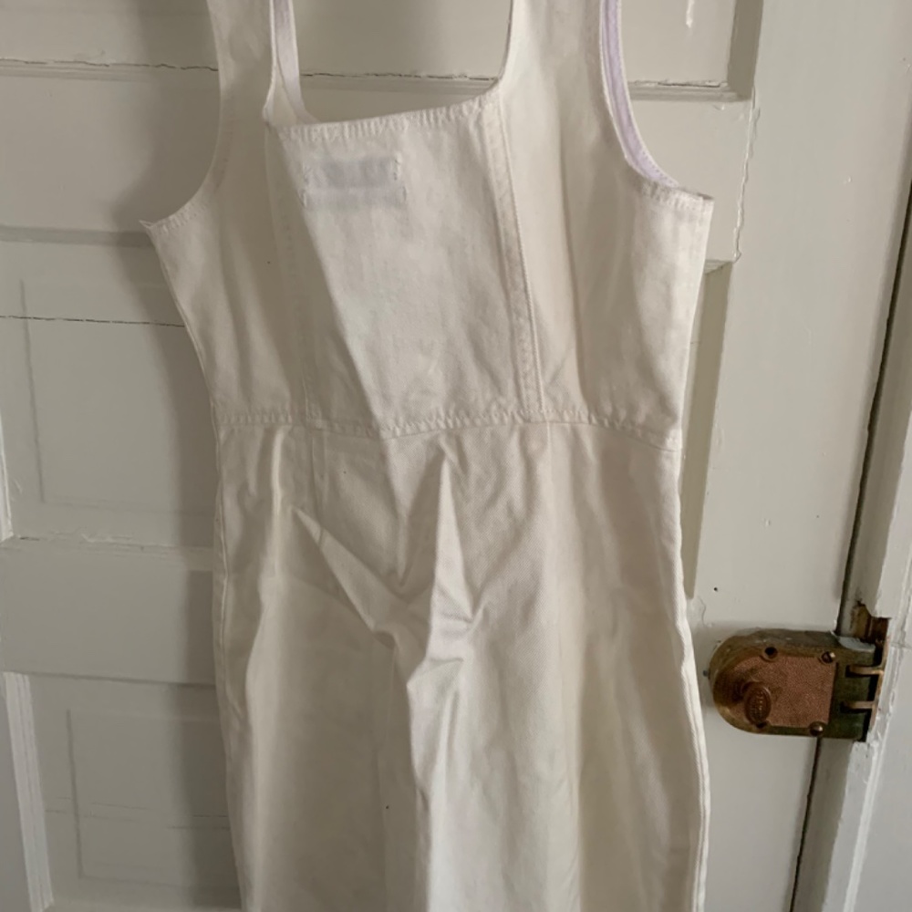 Dress - Picture 2 of 3